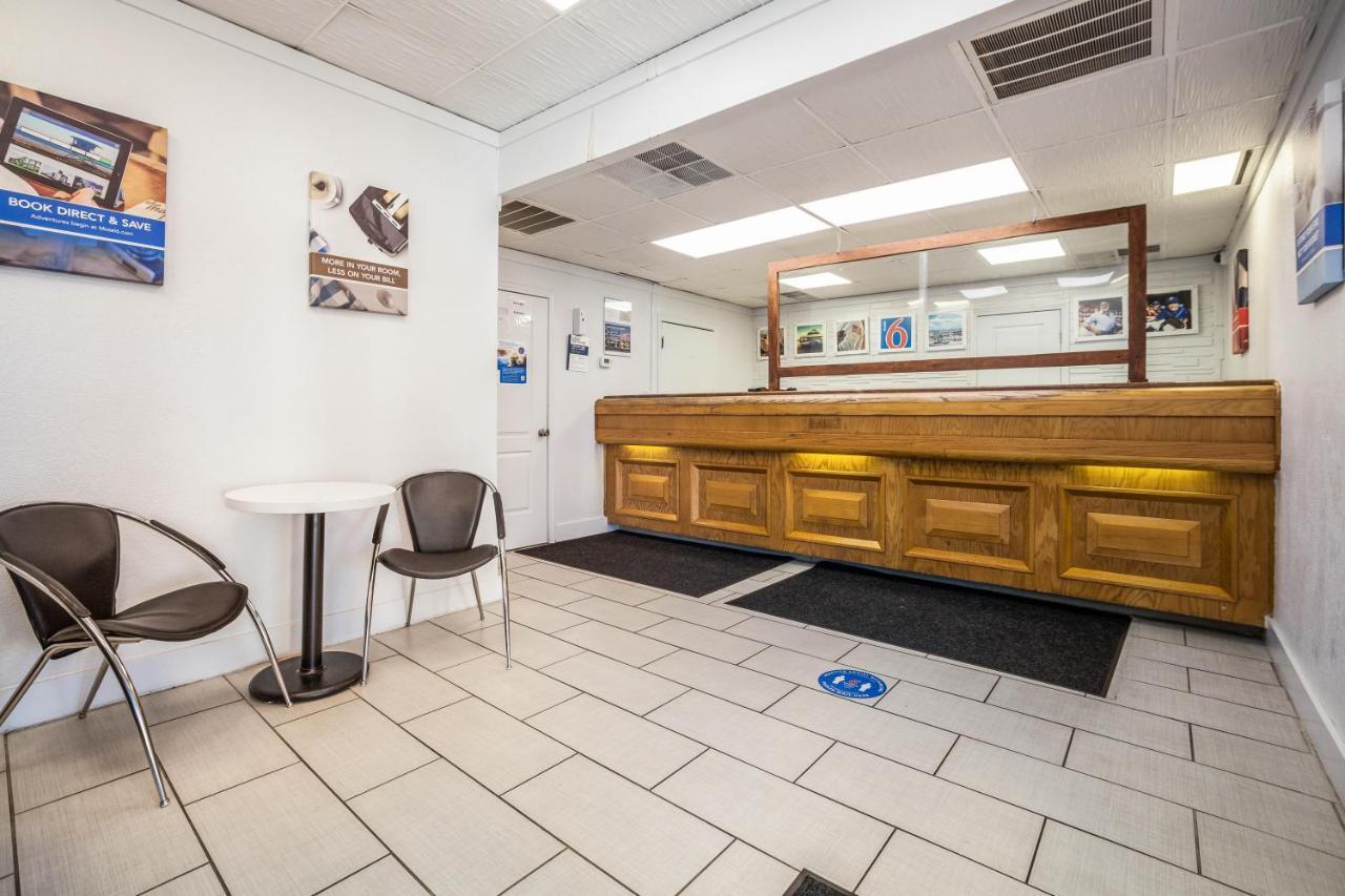 Studio 6 Florence, Sc Ngoại thất bức ảnh